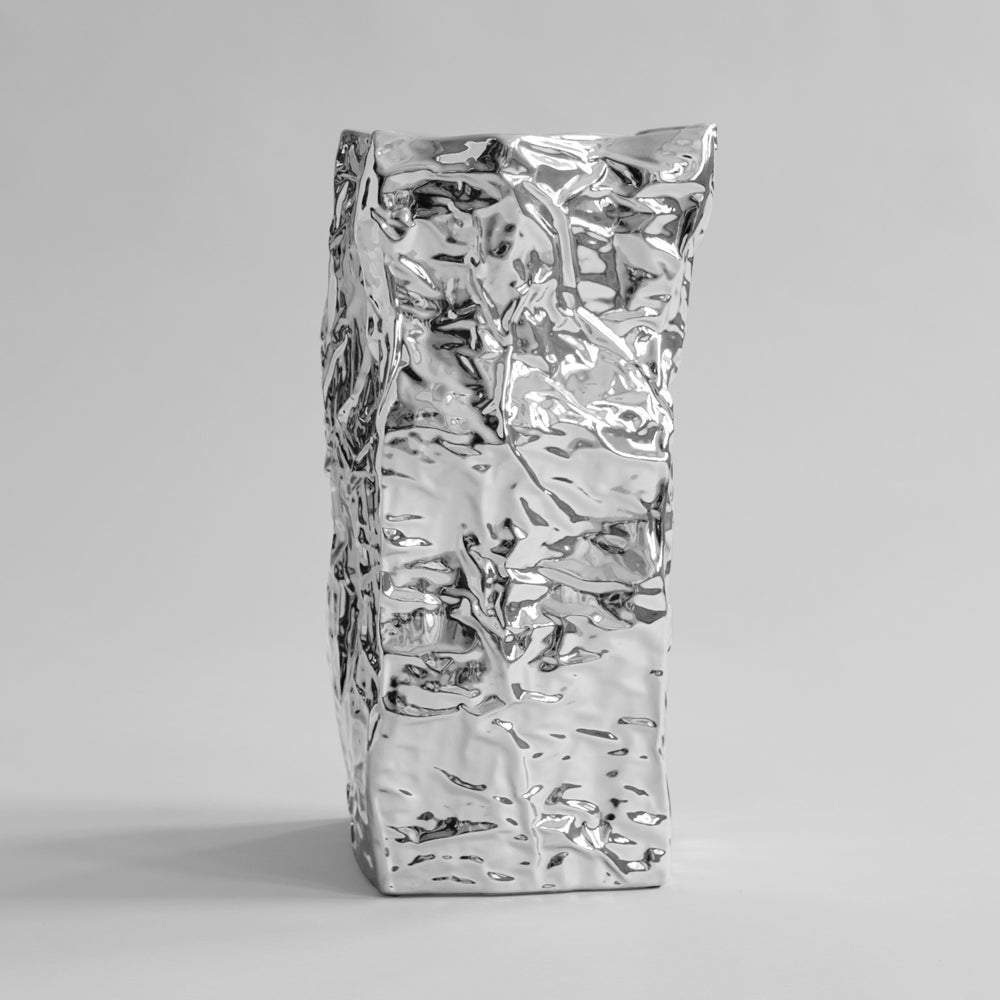 Kami Vase - Big - Chrome by 101 Copenhagen | Do Shop