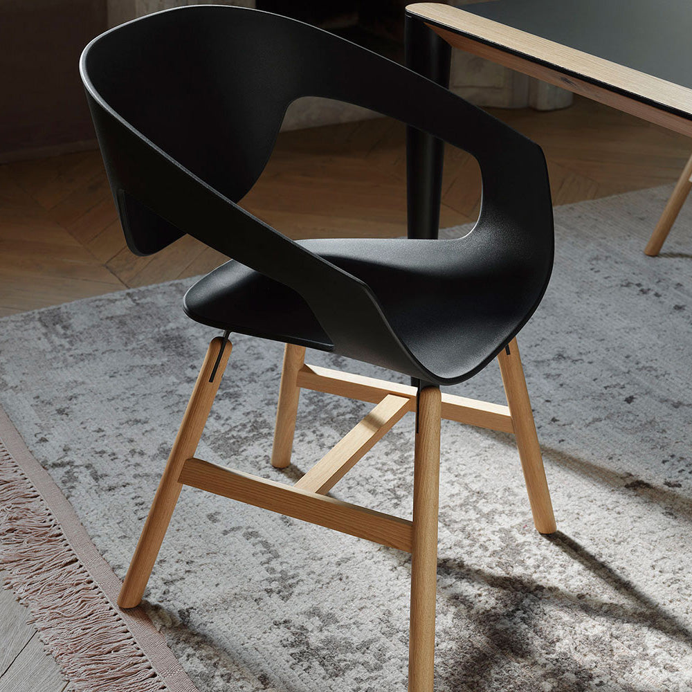 Vad Chair - Wood Base - Casamania - Do Shop